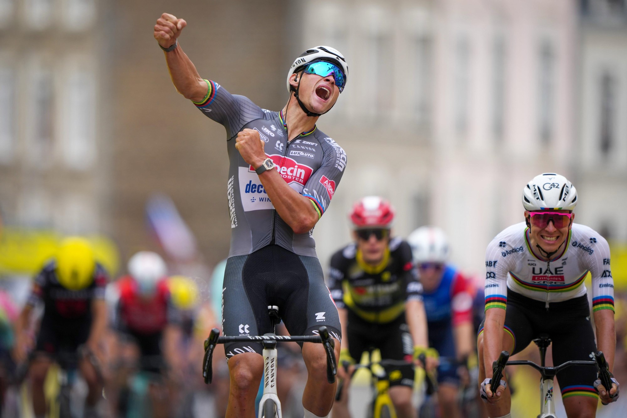 Van der Poel preprečil 100. slavje Pogačarja (VIDEO)