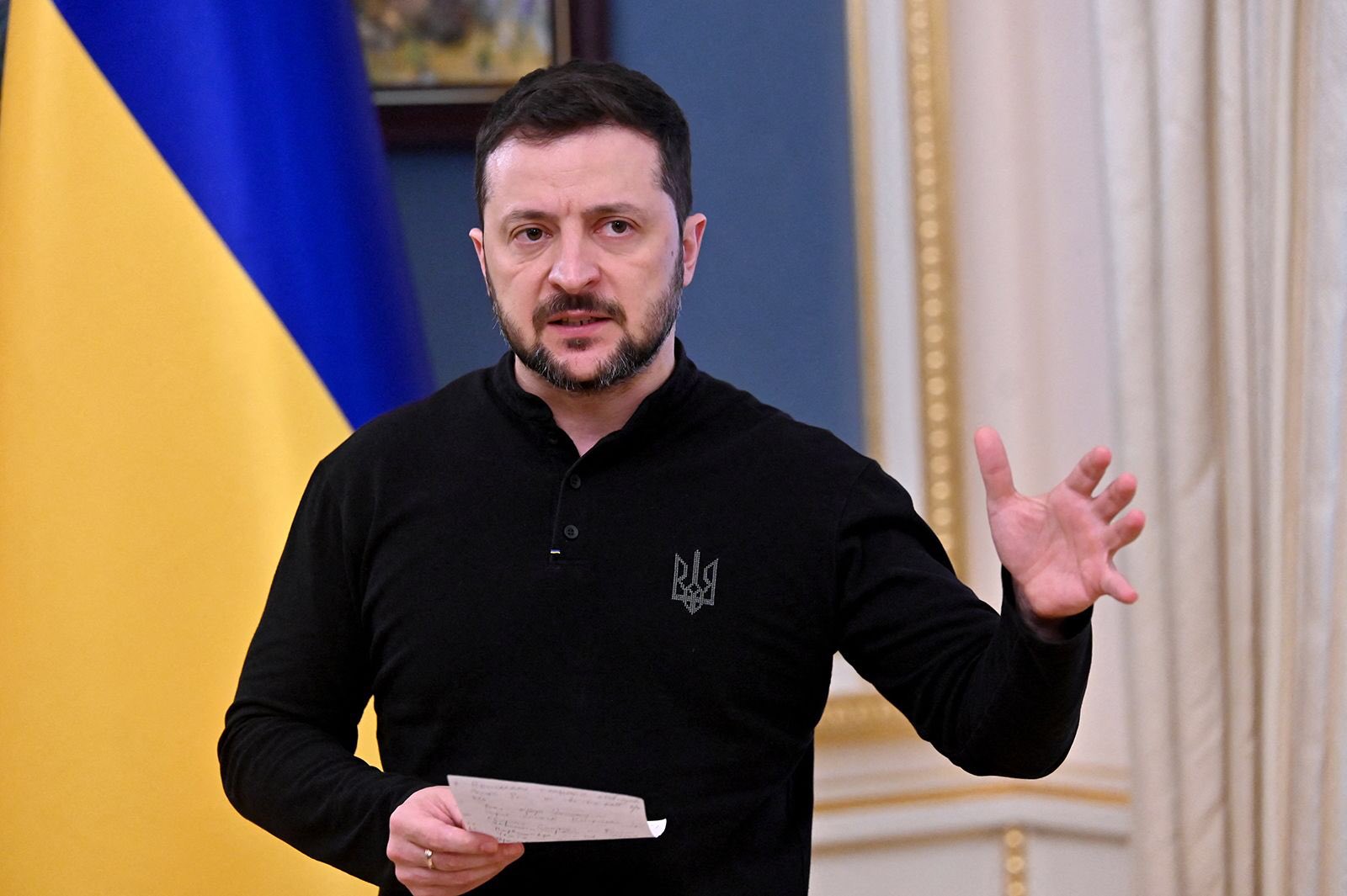 Zelenski odločno: "Ukrajinci ne bodo dali svoje zemlje okupatorju"
