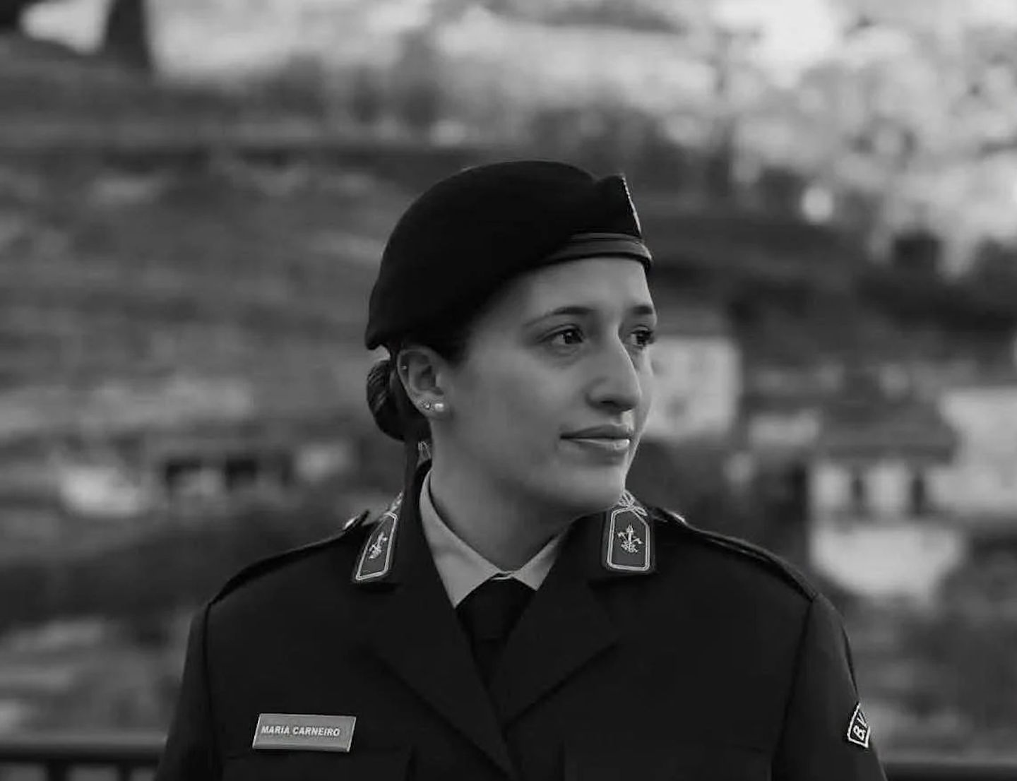 Med gašenjem požara umrla 24-letna gasilka