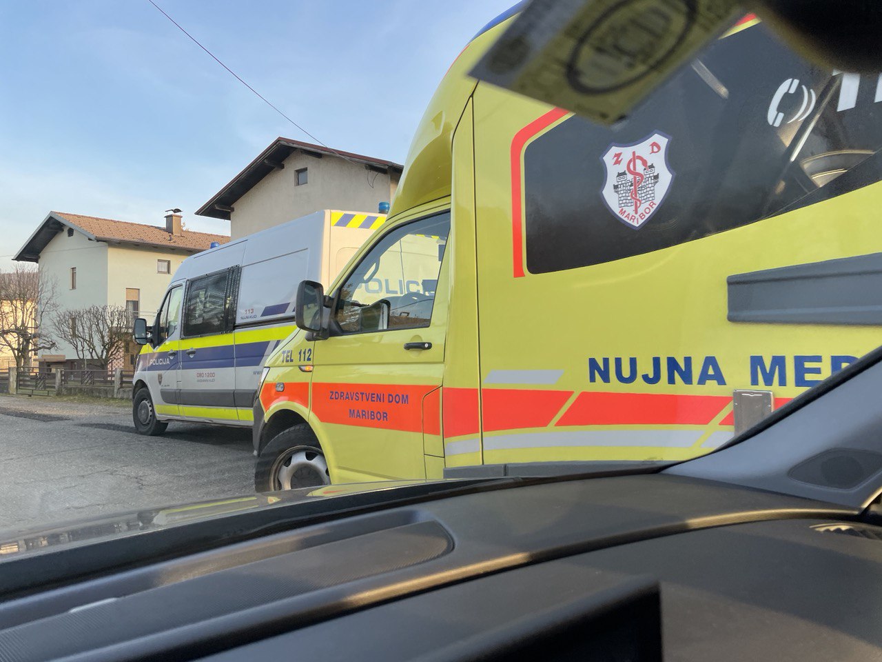 Eksplozija plinske jeklenke v okolici Maribora: Starejša ženska morala v bolnišnico