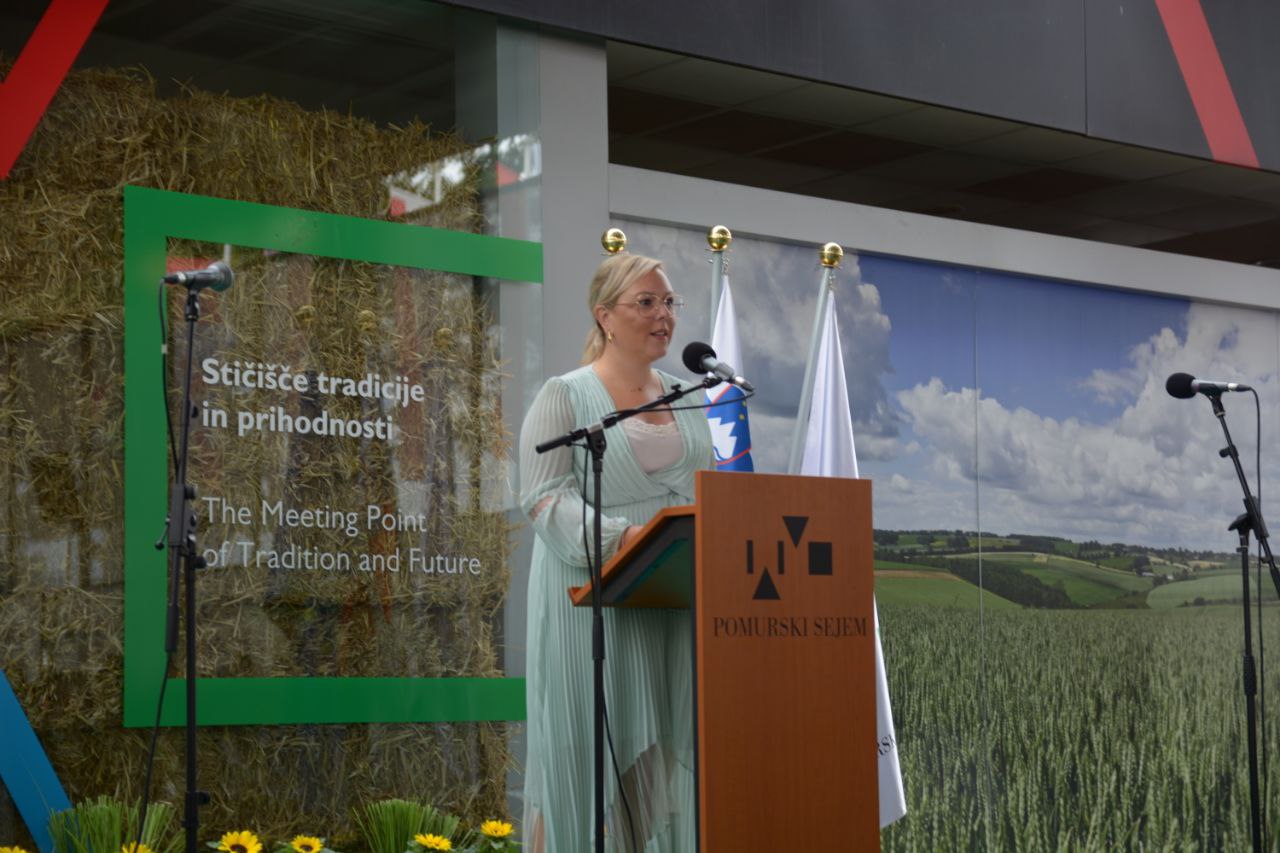 Slovensko kmetijstvo pred velikimi odločitvami: Ministrstvo predstavlja načrte do leta 2040