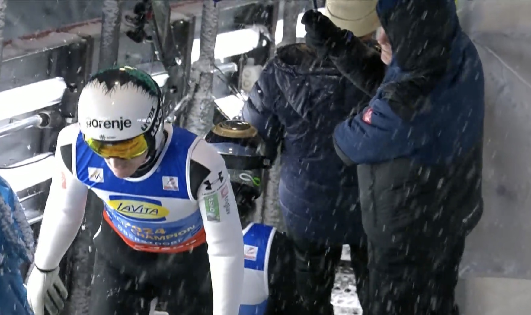 Kaj se je v resnici zgodilo? Slovenci imajo pričo in napovedujejo pritožbo na FIS