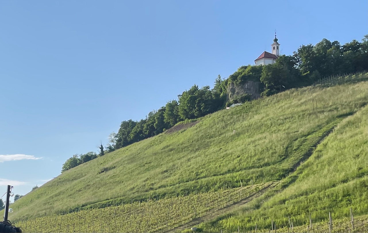 Kalvarija bo dobila urejeno razgledno točko pri cerkvi