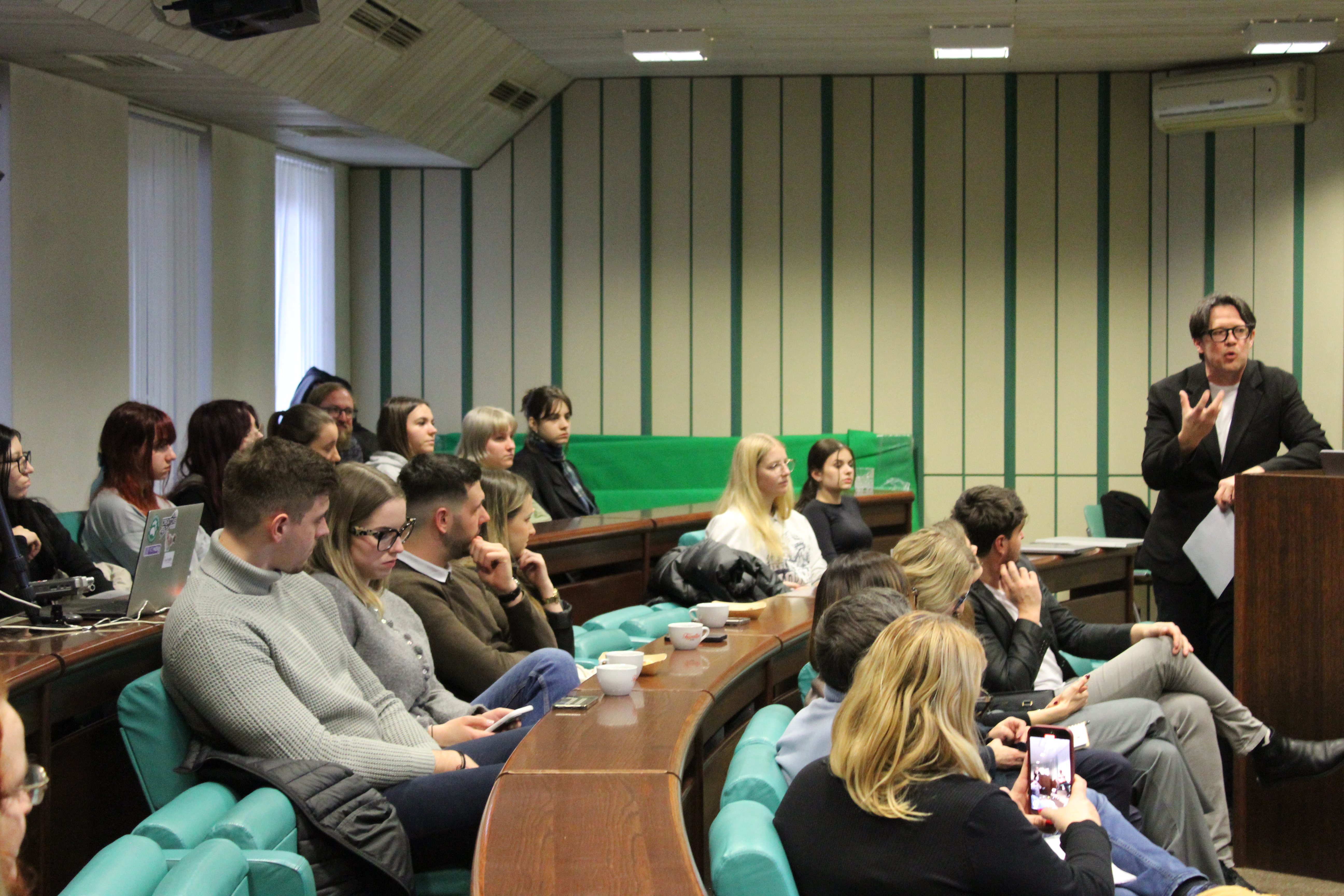 FOTO: Zaključna konferenca DIY Future: Kako iz hobija ustvariti posel