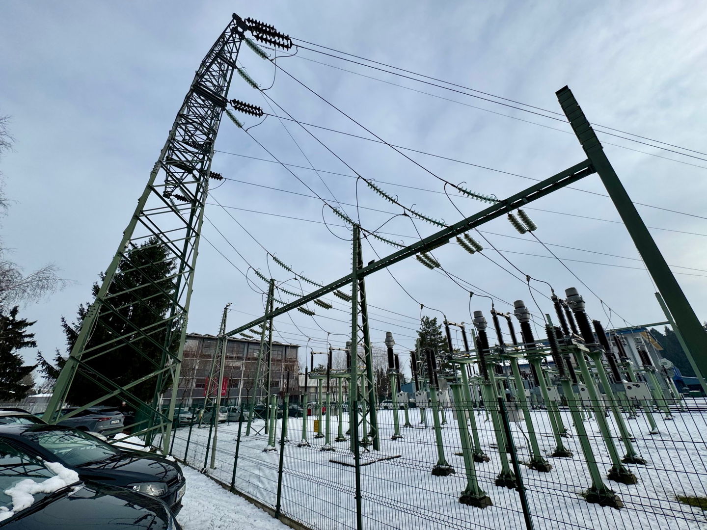 Kdaj bo konec izpadov elektrike? Elektro Maribor napoveduje zamenjavo 7000 drogov še letos