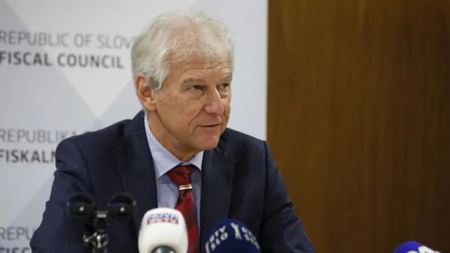 Dr. Davorin Kračun o ohlajanju gospodarstva:  To je vsekakor trenutek za streznitev in razmislek