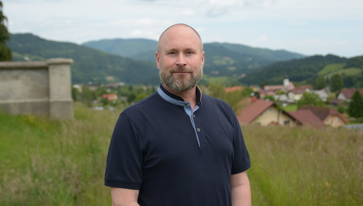 Lovrenc na Pohorju v investicijskem razcvetu: Ceste, igrišča in širitev pokopališča (VIDEO)