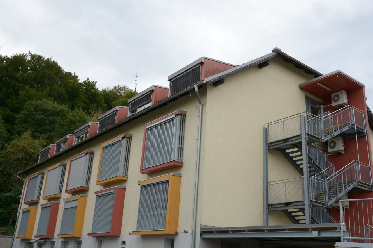 Dolgotrajna oskrba očitno ni za vse: Kje bodo svoje mesto našli odrasli s posebnimi potrebami?