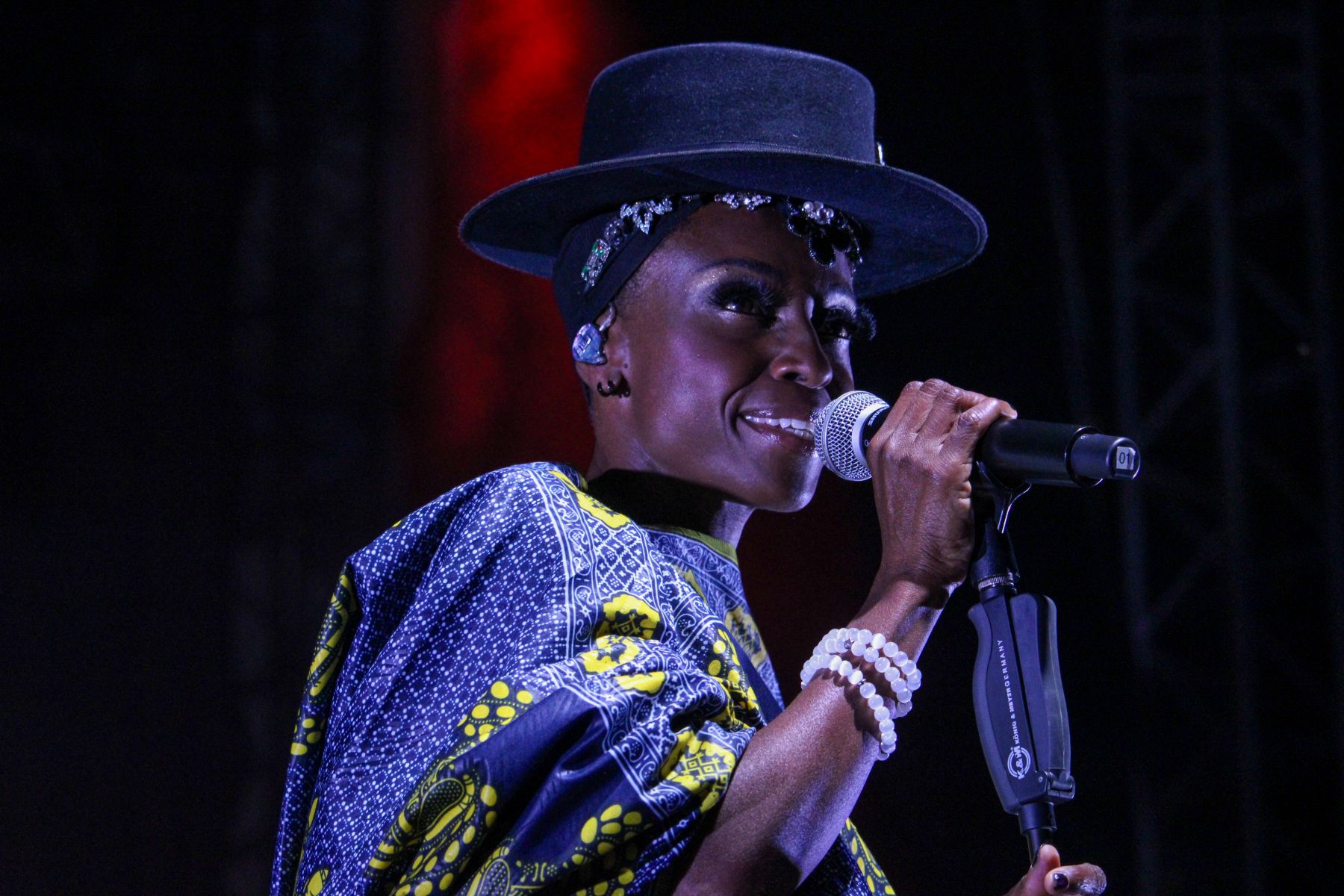 FOTO in VIDEO: Zasedba Morcheeba na Festivalu Lent poskrbela za dve uri popolnega bega pred kaosom