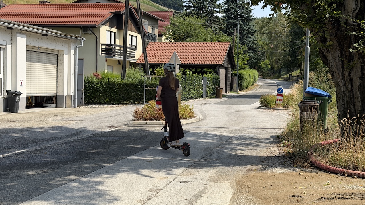 Nov odpoklic: Še ena nevarnost, ki jo skrivajo električni skiroji