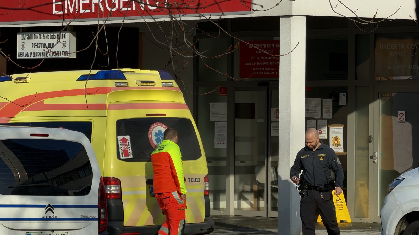 Pretep v Mariboru: Dve osebi sta se spravili na žrtev, ki je pristala v bolnišnici