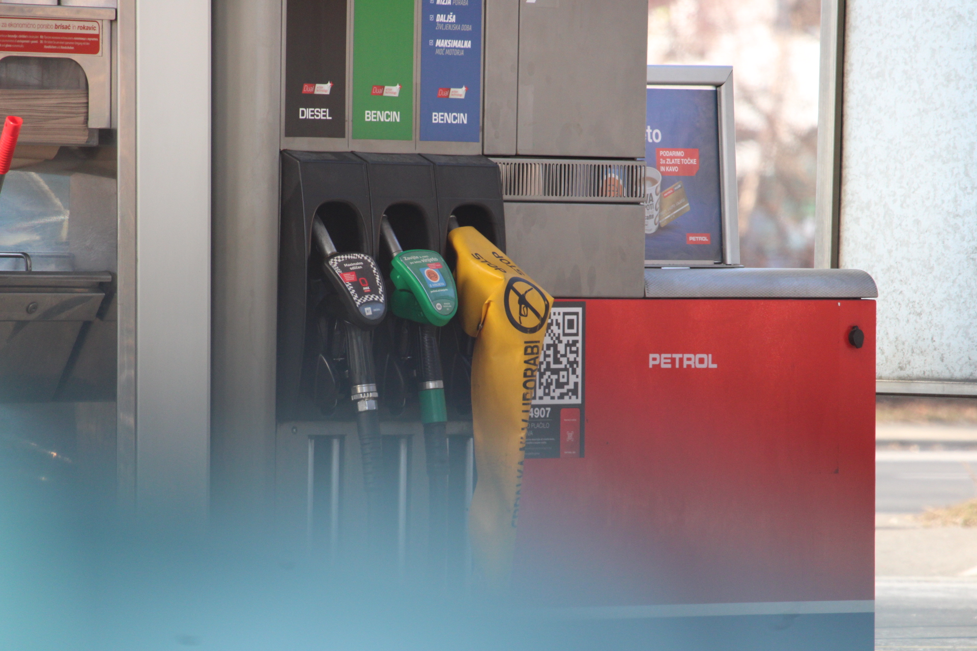 Napovedi so se uresničile: Za bencin in dizel boste od jutri odšteli bistveno več
