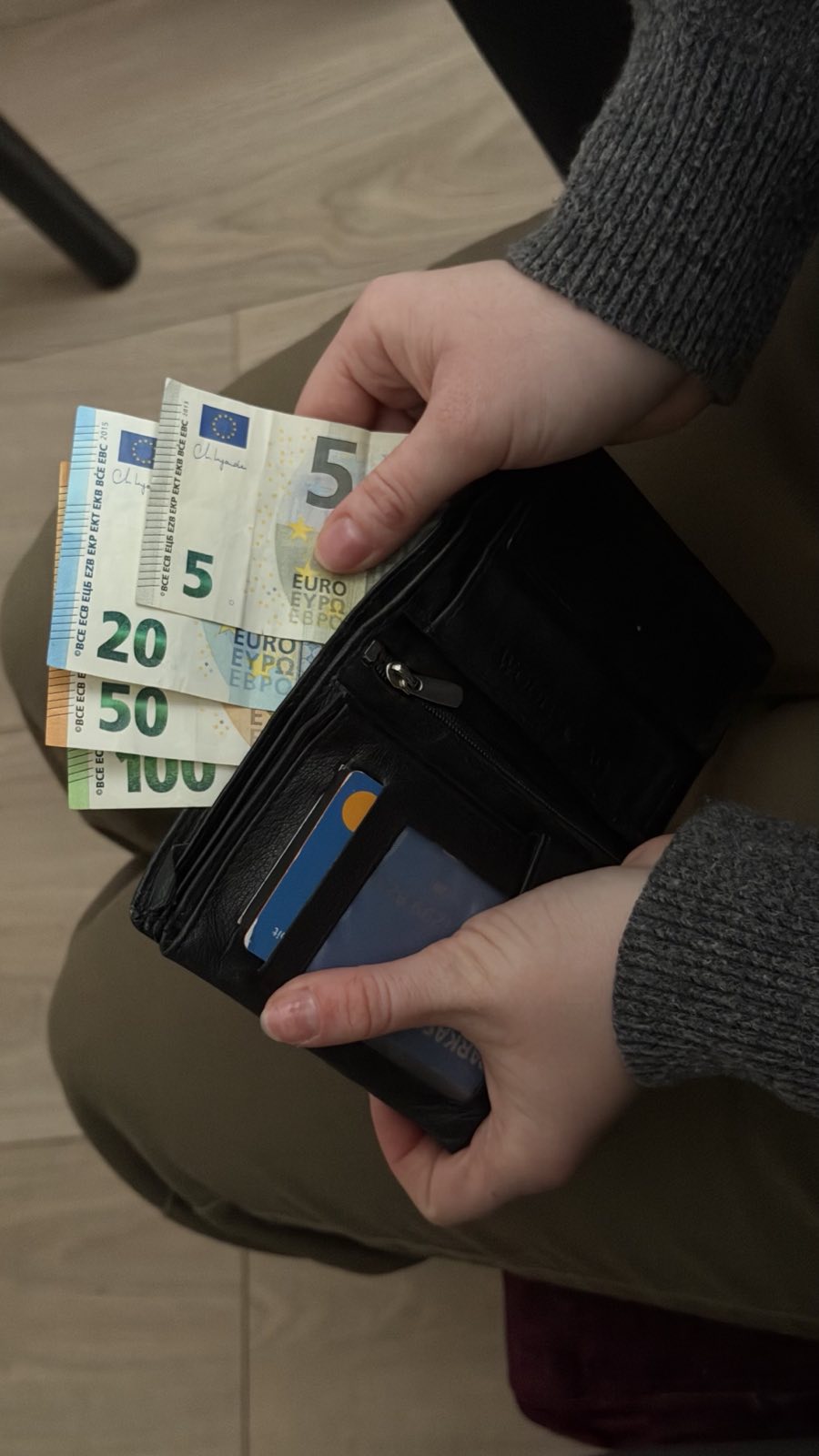 Dobre novice: Veliko Slovencem se bo plača dvignila do 5 odstotkov, to je razlog