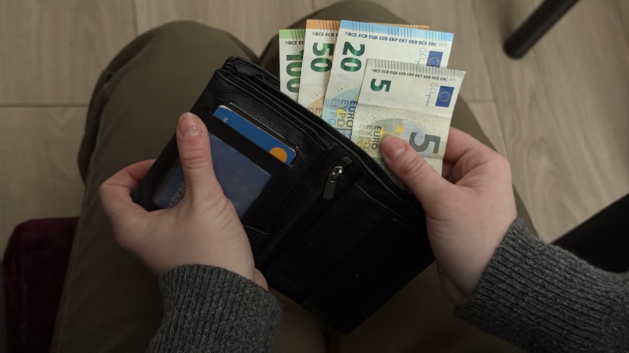 Furs opozarja: Če danes ne storite tega, vam grozi kazen v višini 400 evrov