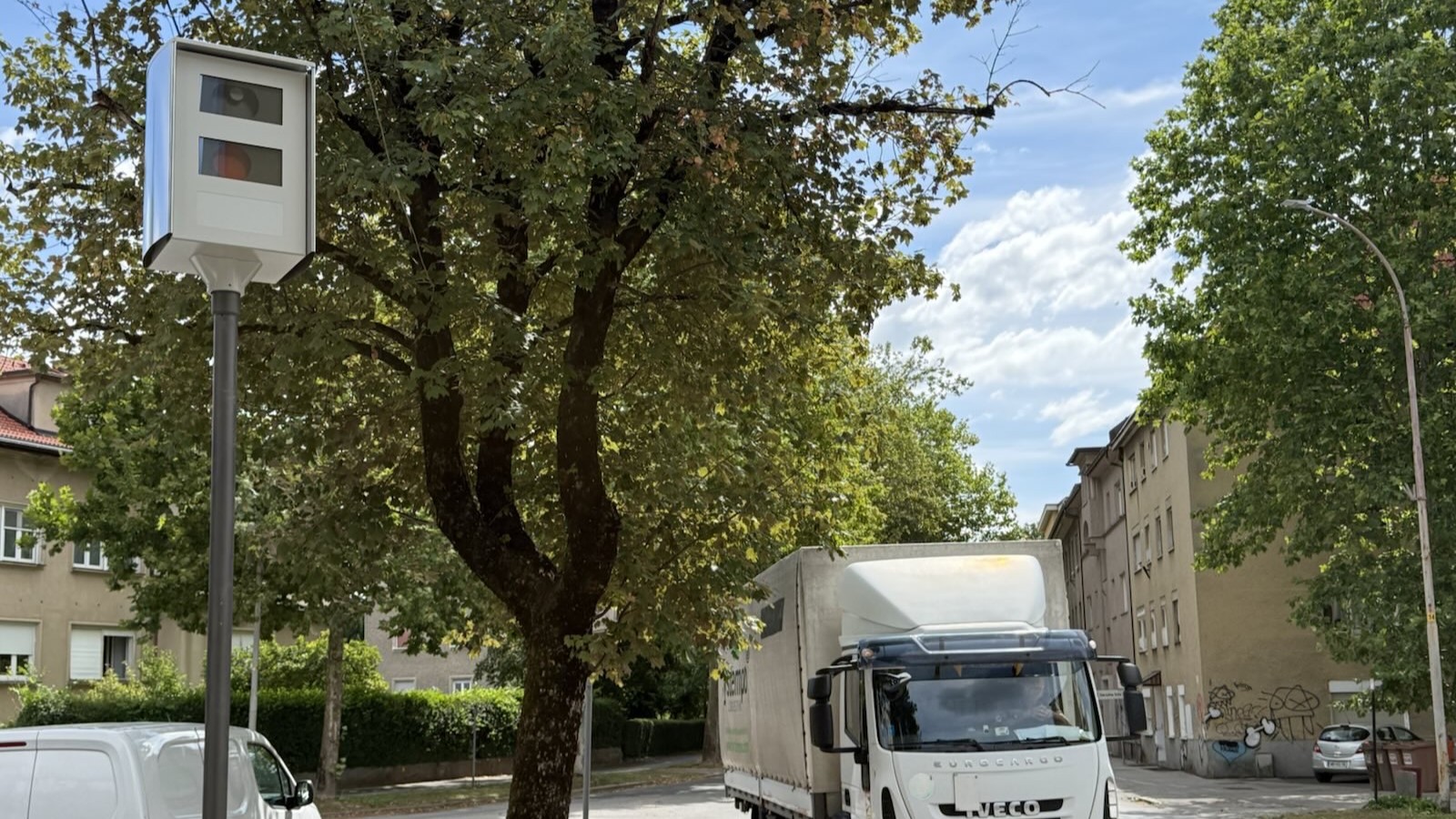 Stacionarni radar v Mariboru se spet seli, ta lokacija vam bo že znana