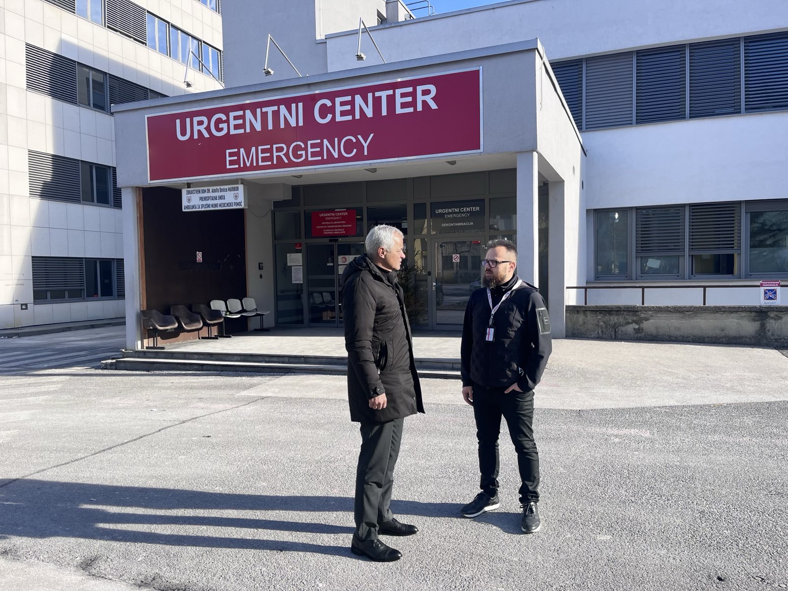 Oživljanja, hudi alkoholni opoji in poškodbe mladoletnikov: V UKC Maribor kljub praznikom ni bilo počitka