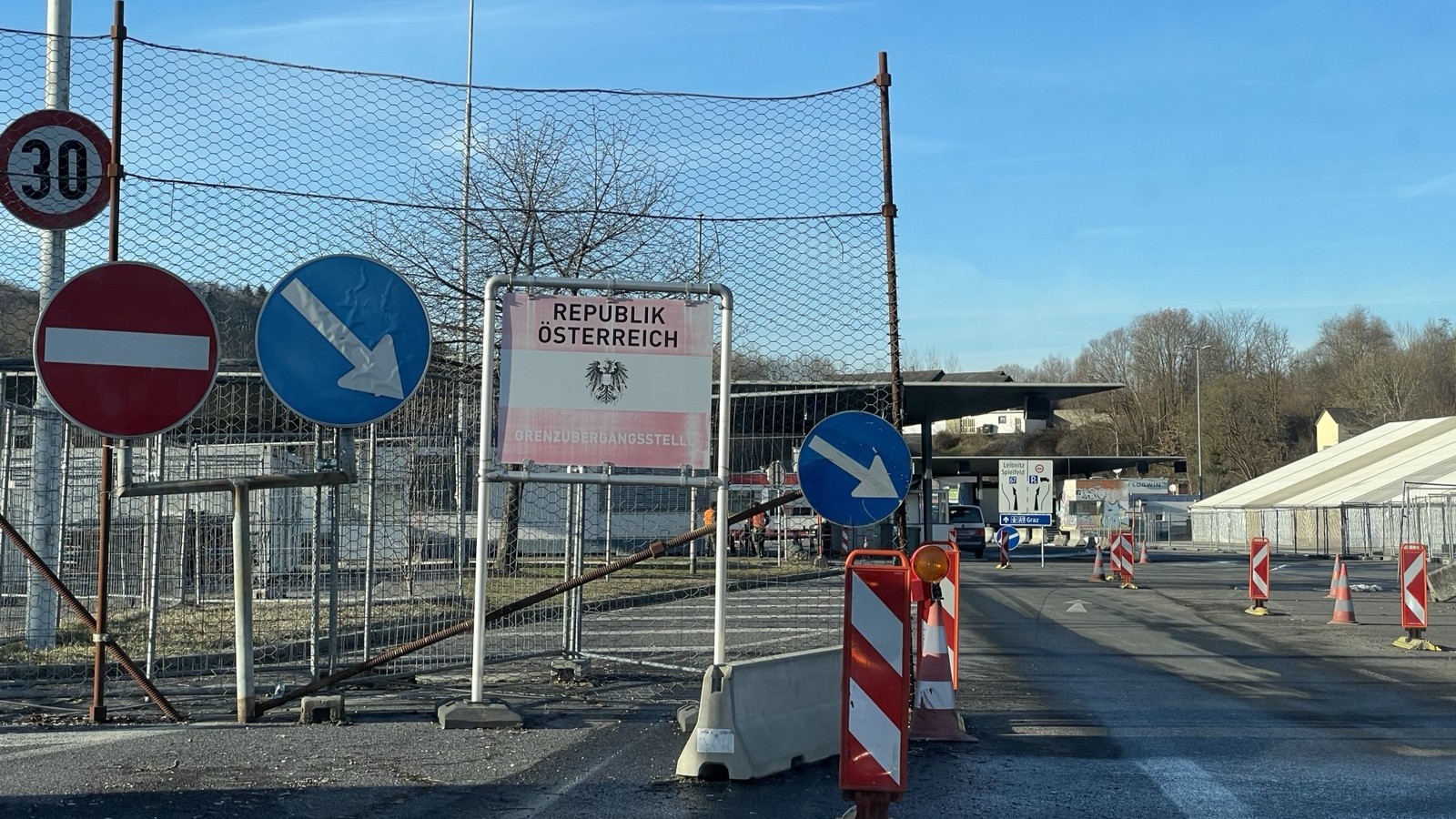 Na praznih površinah na meji z Avstrijo bi lahko kmalu postavili nekaj zelo posebnega