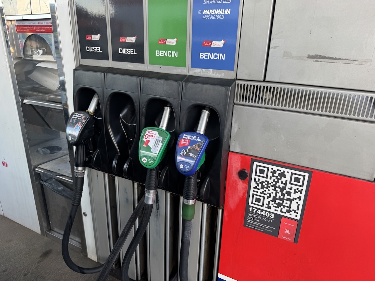 Bo dizel kmalu cenejši? Evropska unija razmišlja o ukrepu, s katerim bi lahko pocenila gorivo
