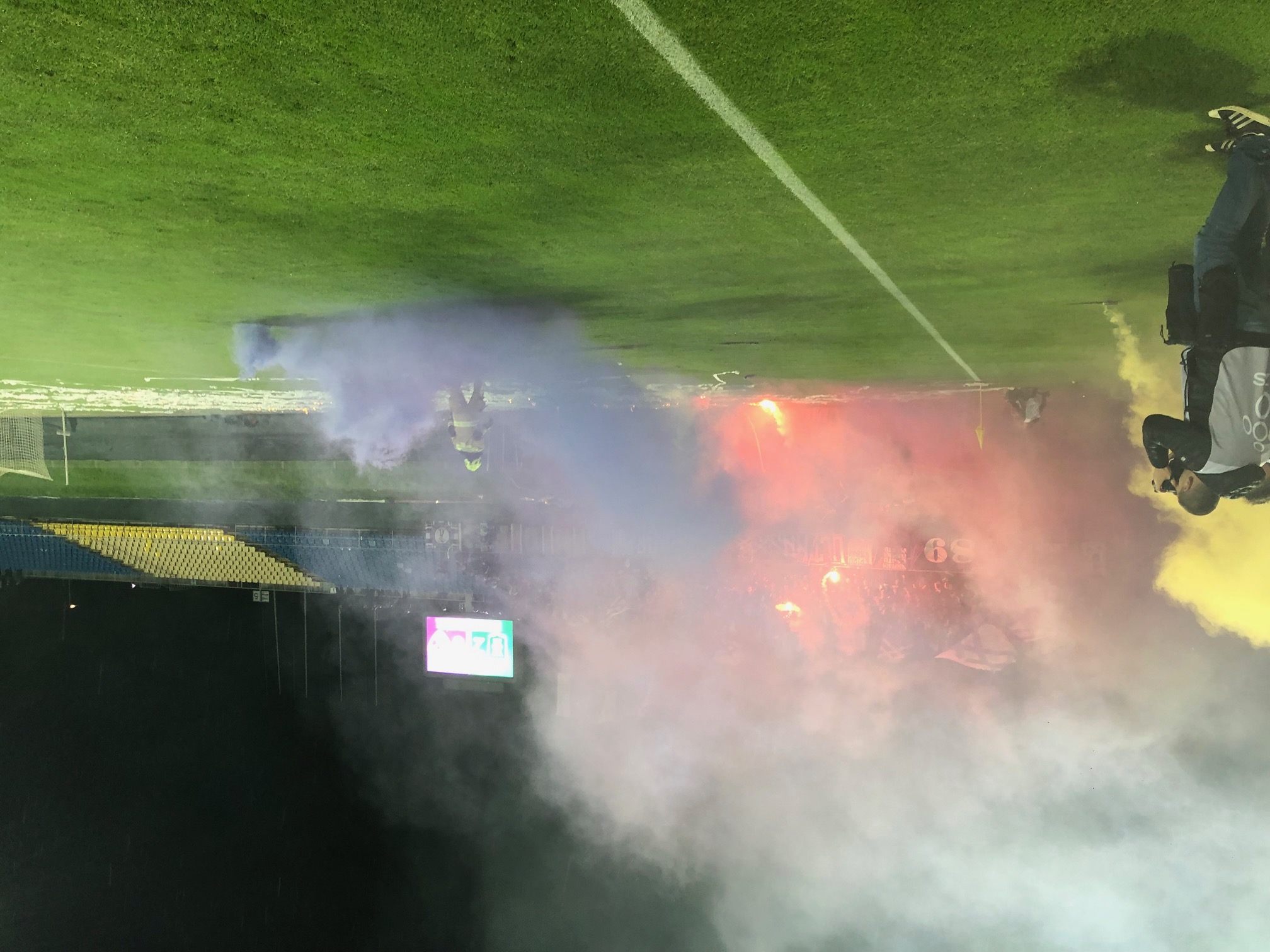 Nešportno vedenje navijačev, Maribor spet dobil kazen