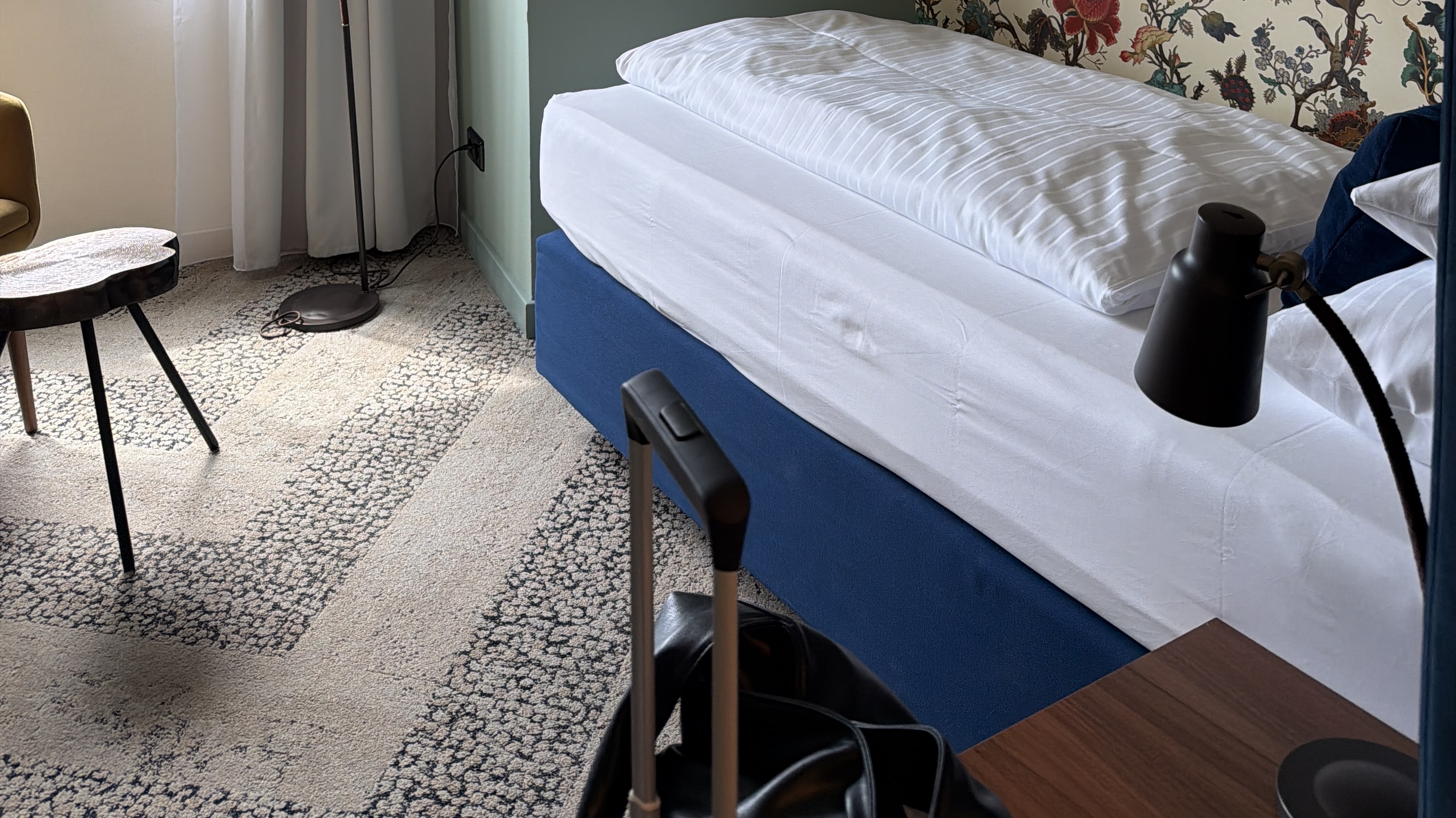 Zakaj prvo noč v hotelu vedno slabše spite? Znanstveniki imajo odgovor