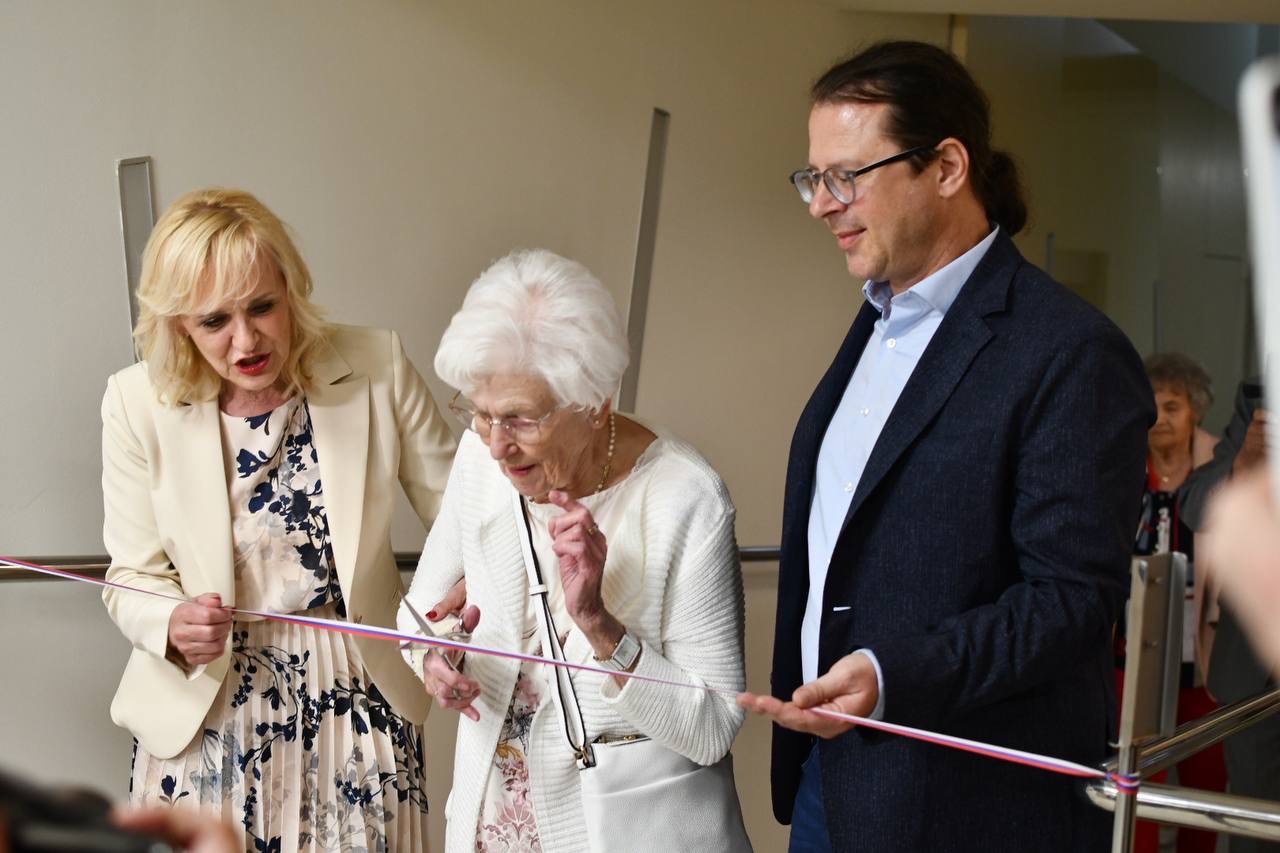 FOTO: Na Teznu odprli obnovljene prostore doma starejših občanov