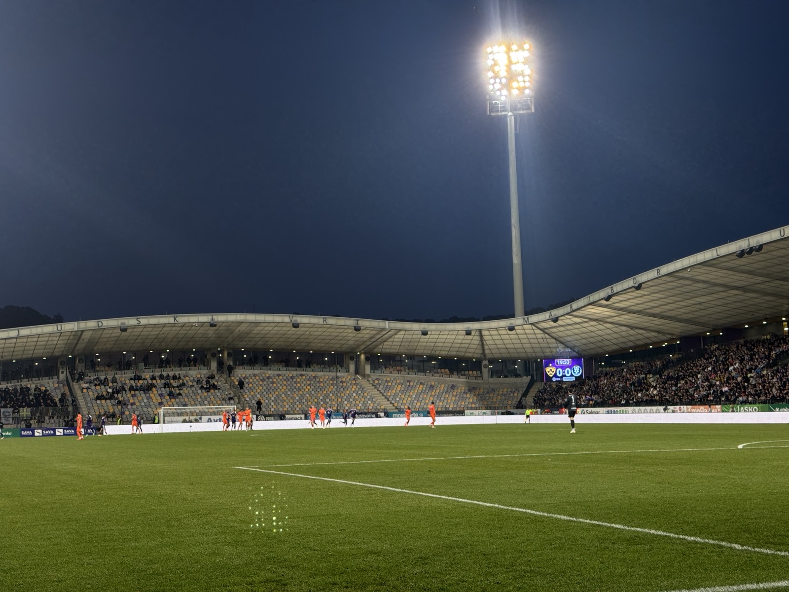 Velika novica za Maribor, Slovenija bo Švico gostila v Ljudskem vrtu