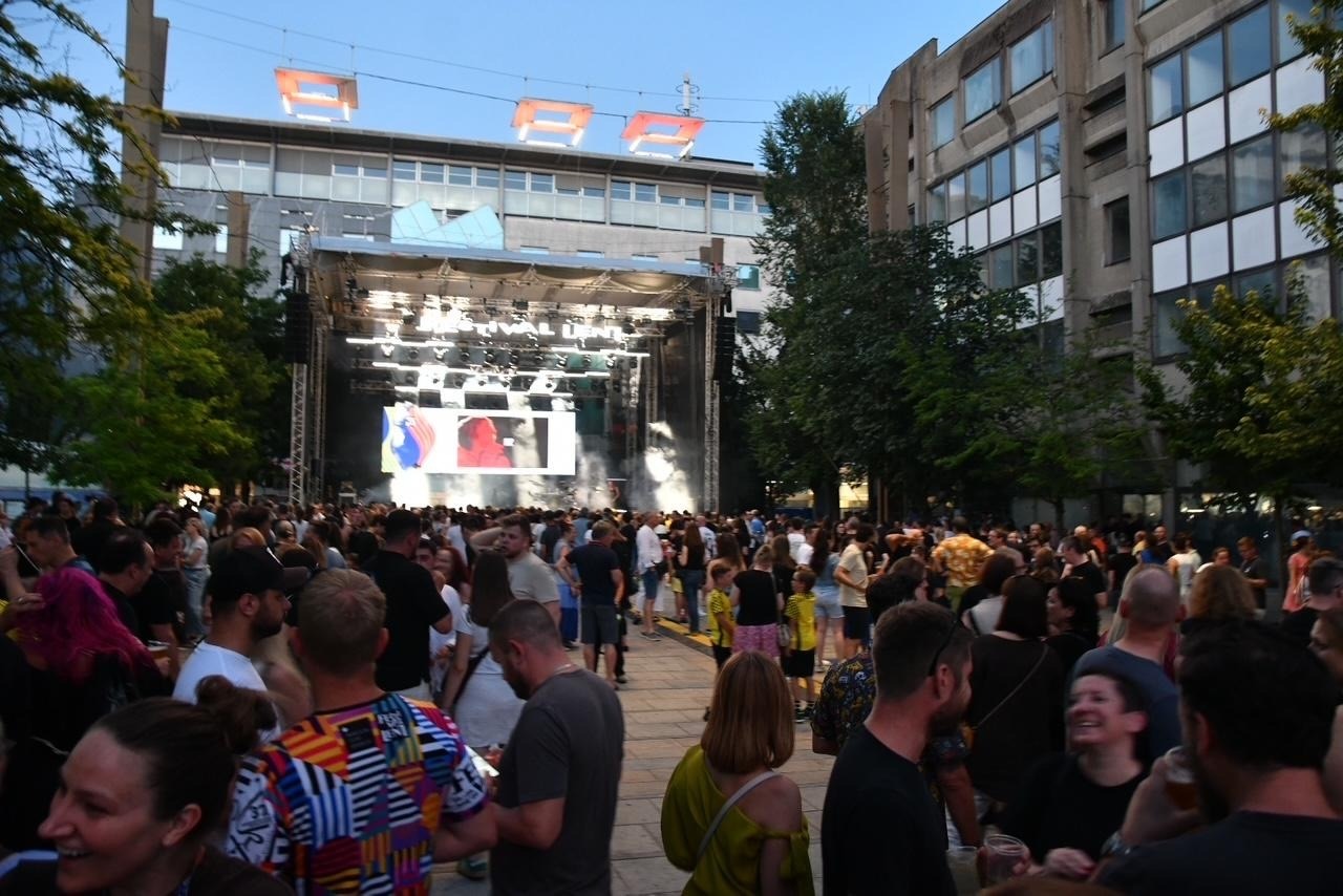 Šesti dan festivala Lent: Med ustvarjalnostjo, umetnostjo in večernimi koncerti