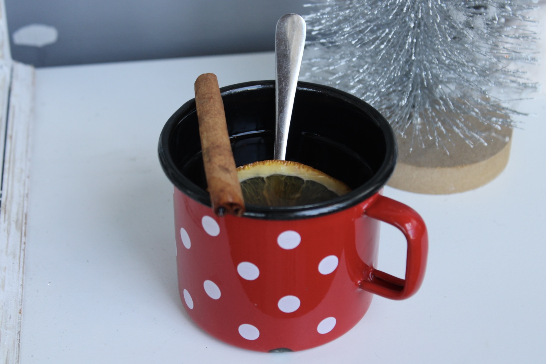 Predlagajte, kateri ponudnik v Mariboru ali okolici pripravi najboljše kuhano vino