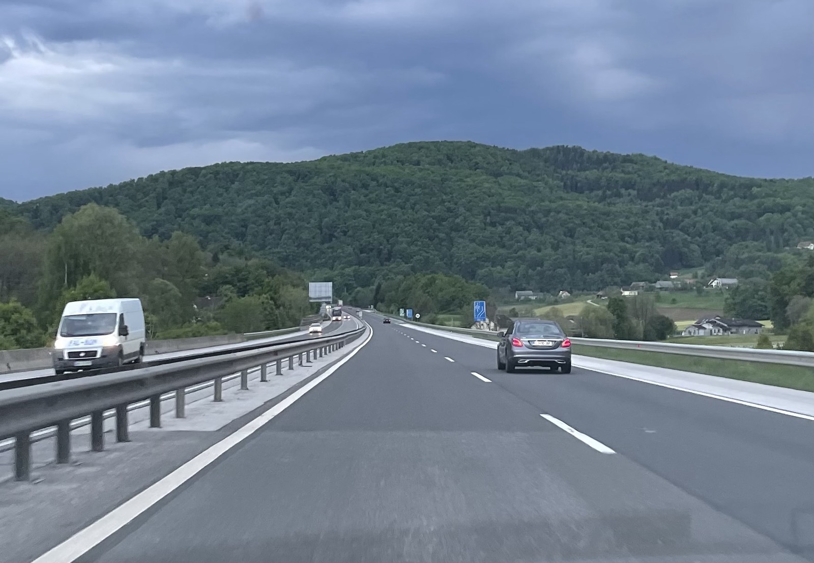 Se počutite varno, ko vozite po štajerski avtocesti? Policijska kontrola razkriva razlog za skrb (FOTO)