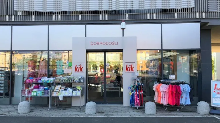 Trgovska veriga, ki jo Slovenci naravnost obožujemo, zapira 50 trgovin