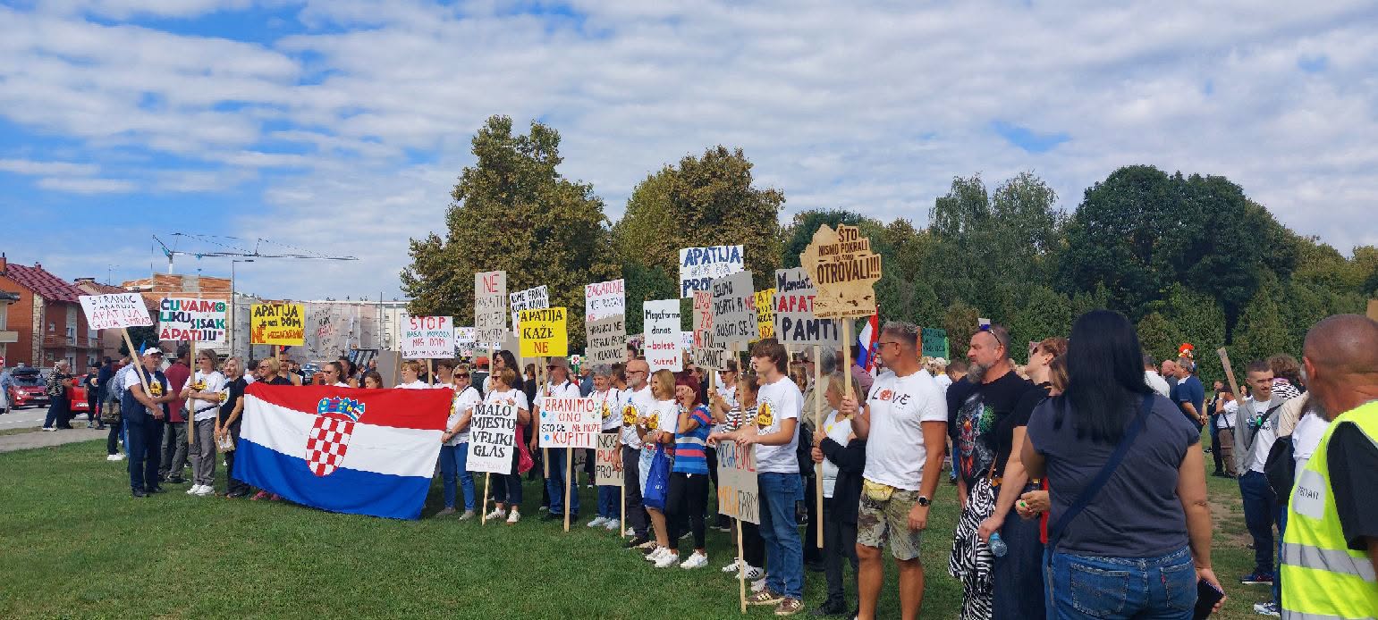 V Ludbregu protestirali proti projektu milijonskem projektu Perutnine Ptuj