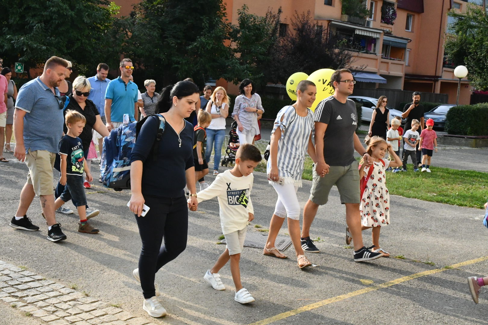 Ob začetku šolskega leta: Kaj sporočata Pirc Musar in Janša?