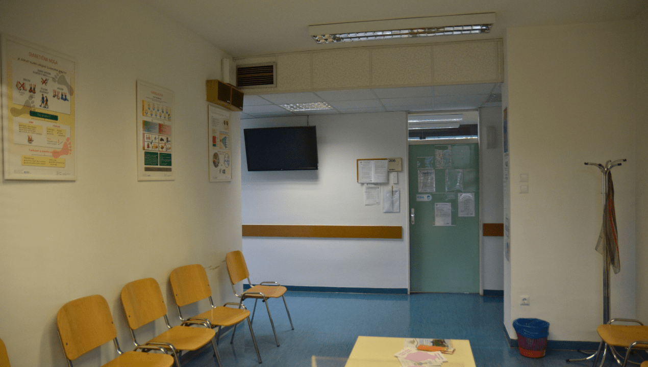 Čakalne dobe, ki strašijo: Otroci čakajo, njihove težave se poglabljajo