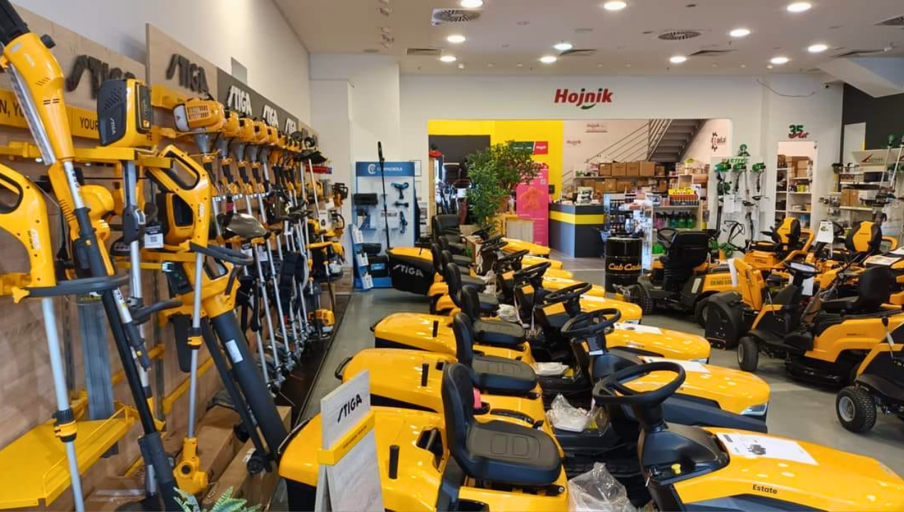 Nova kosilnica in 3.000 evrov? Pri Hojniku poteka posebna nagradna igra …
