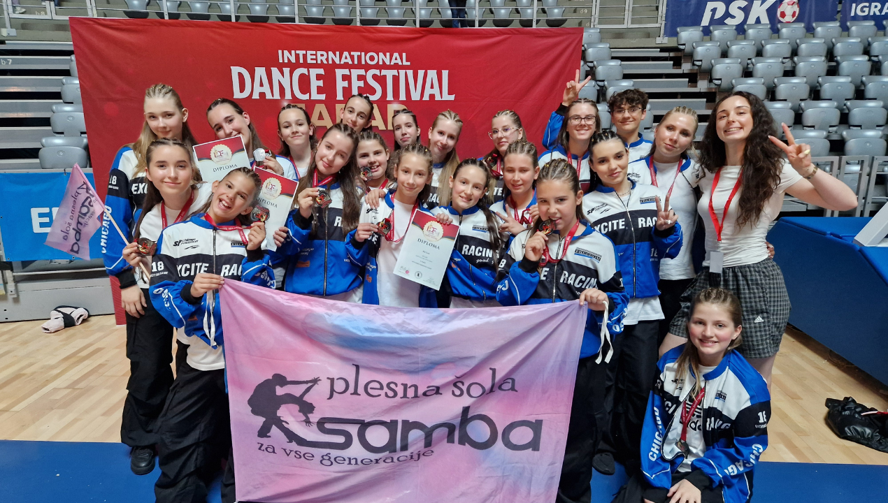 Plesalci Plesne šole Samba navdušili na mednarodnem plesišču in se vrnili s številnimi odličji