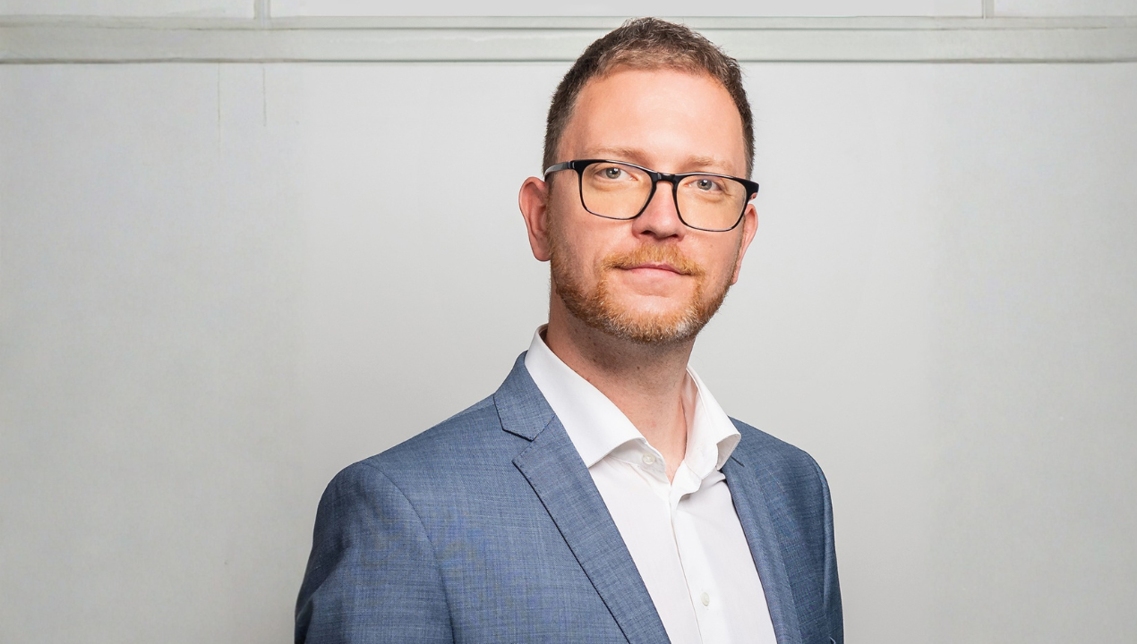 “Ko človek začuti, da ima ob sebi partnerja za zdravje, se sprosti. In to je največ, kar lahko damo.”