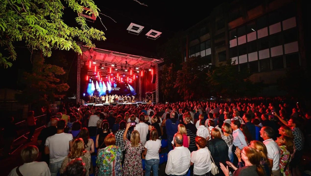 NAGRADNA IGRA: Na Glavni oder s kubanskimi ritmi prihaja zasedba svetovnega kalibra, kako do kart?