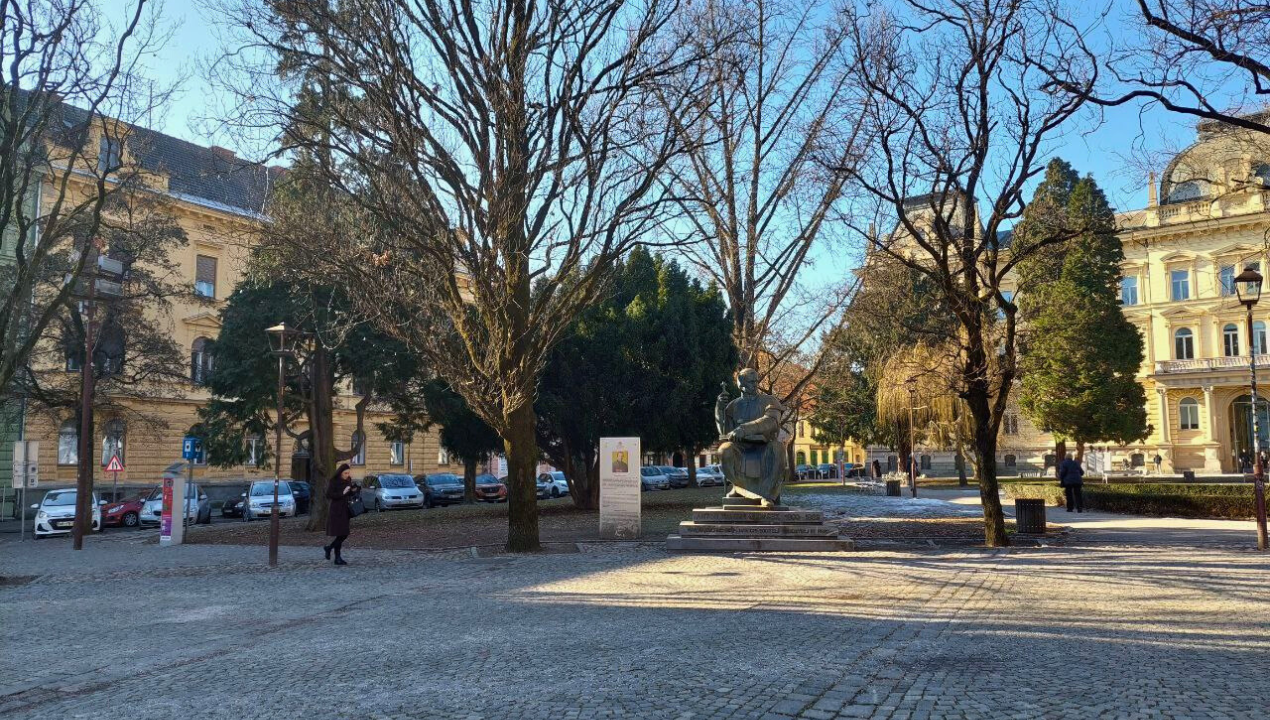 Slomškov trg bo z obsežno prenovo postal »Slomškov park brez avtomobilov«