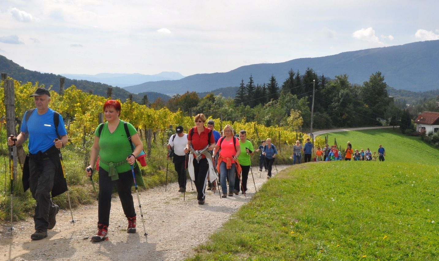 Pridružite se pohodu in pomagajte zbrati sredstva za 4-letnega Liama iz Jakobskega dola
