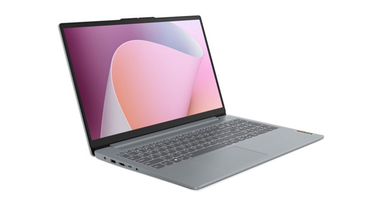 Študenti do Lenovo prenosnika po 100 evrov nižji ceni