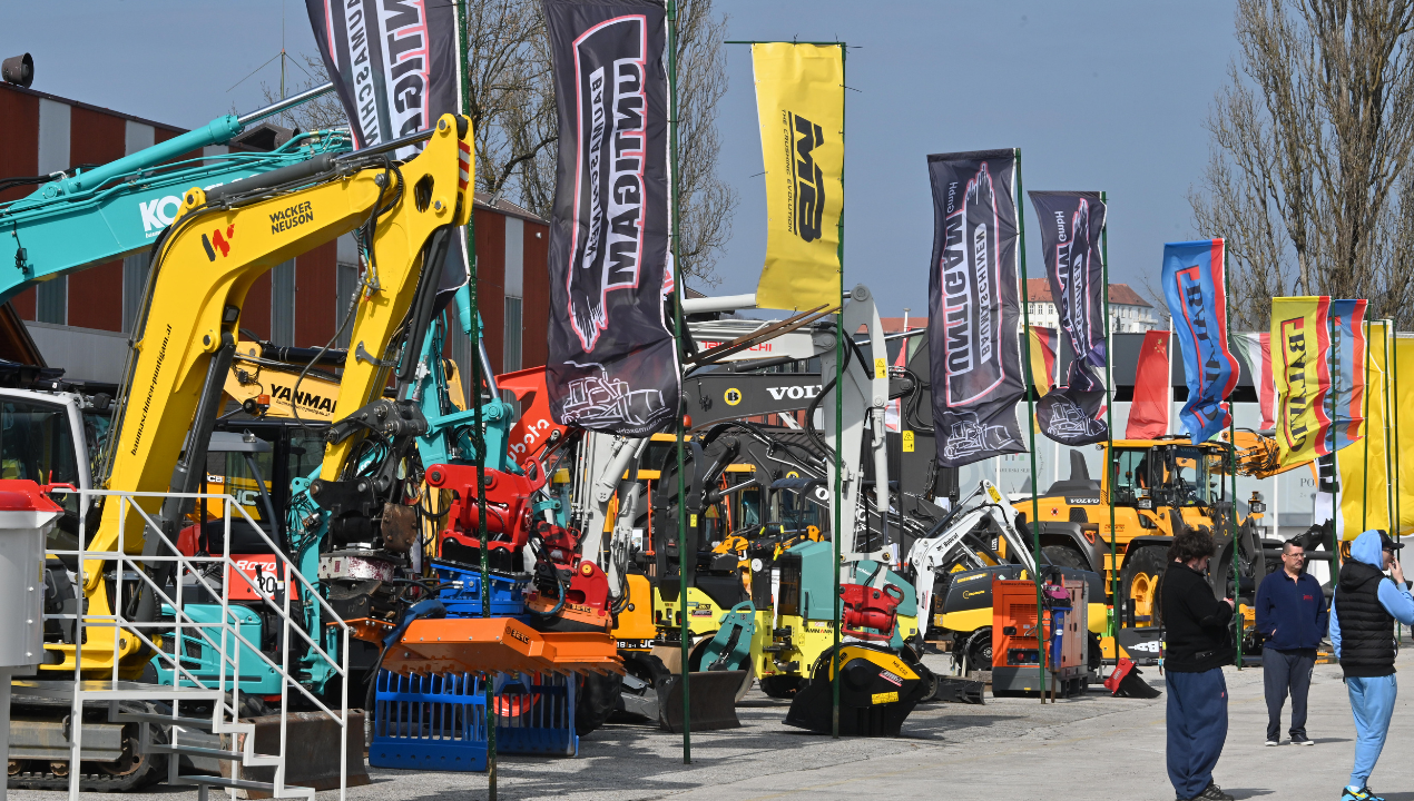 Kdor gradi, prenavlja ali v svetu gradenj išče poklicno pot, bo kmalu prišel na svoj račun