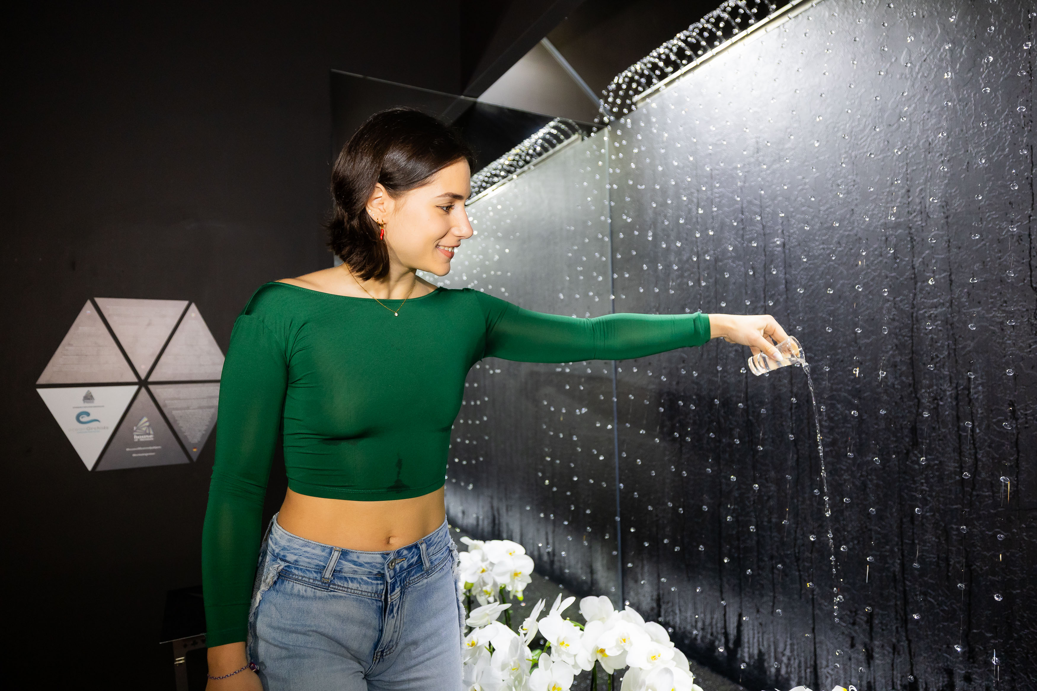 Slovenija bogatejša za edinstveno iluzijo: v Hiši iluzij Ljubljana zaživela »Lebdeča voda«