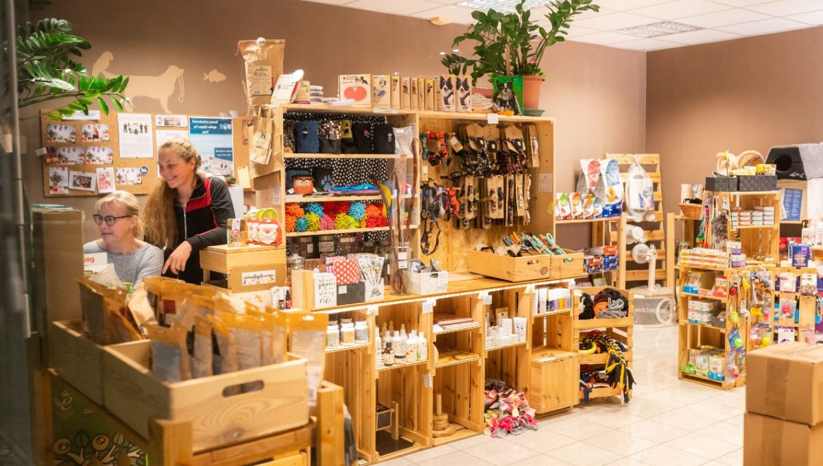 Trgovina s srcem: Mlada podjetnica s Ptuja je s premišljeno ponudbo osvojila tudi Maribor