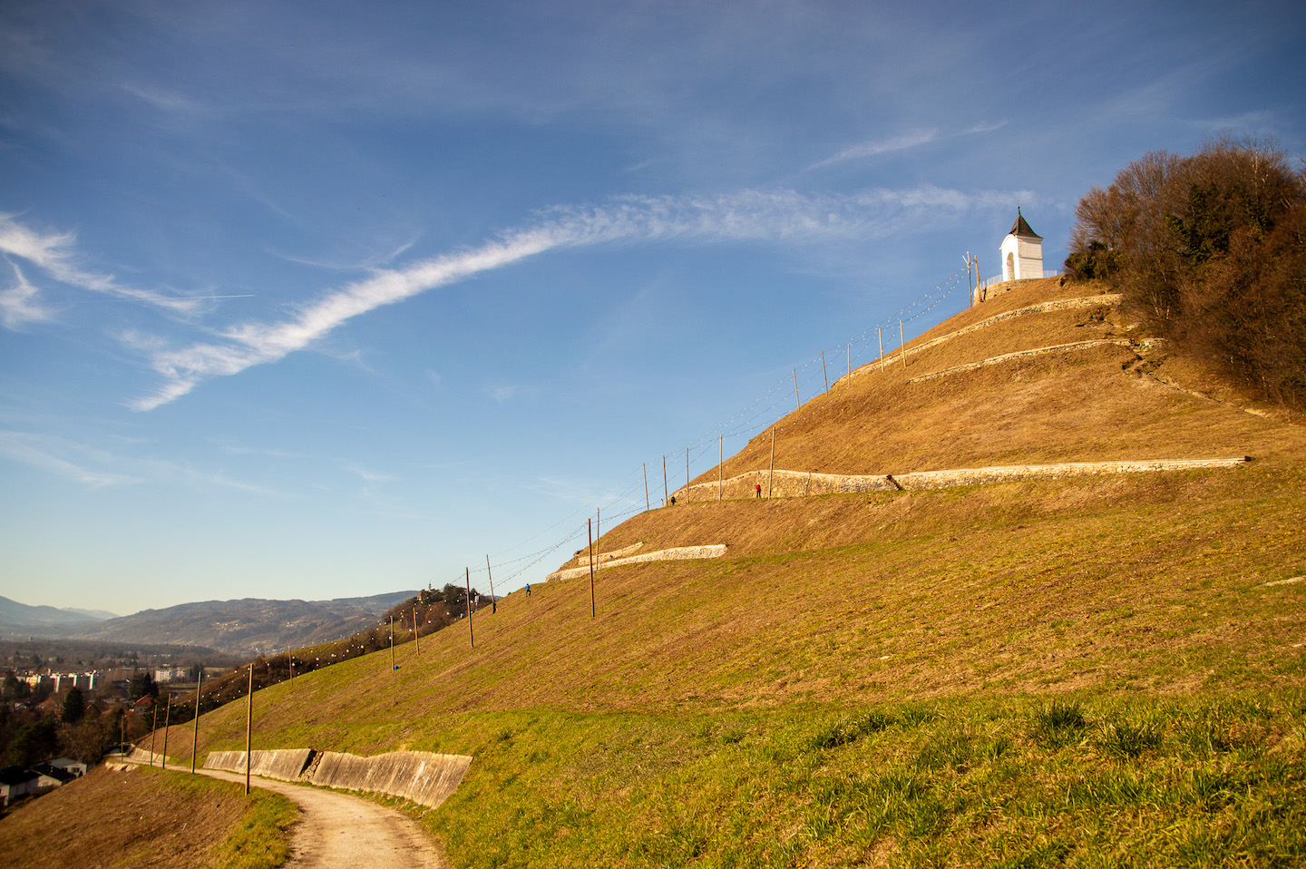 Južna pot na Piramido znova odprta za sprehajalce