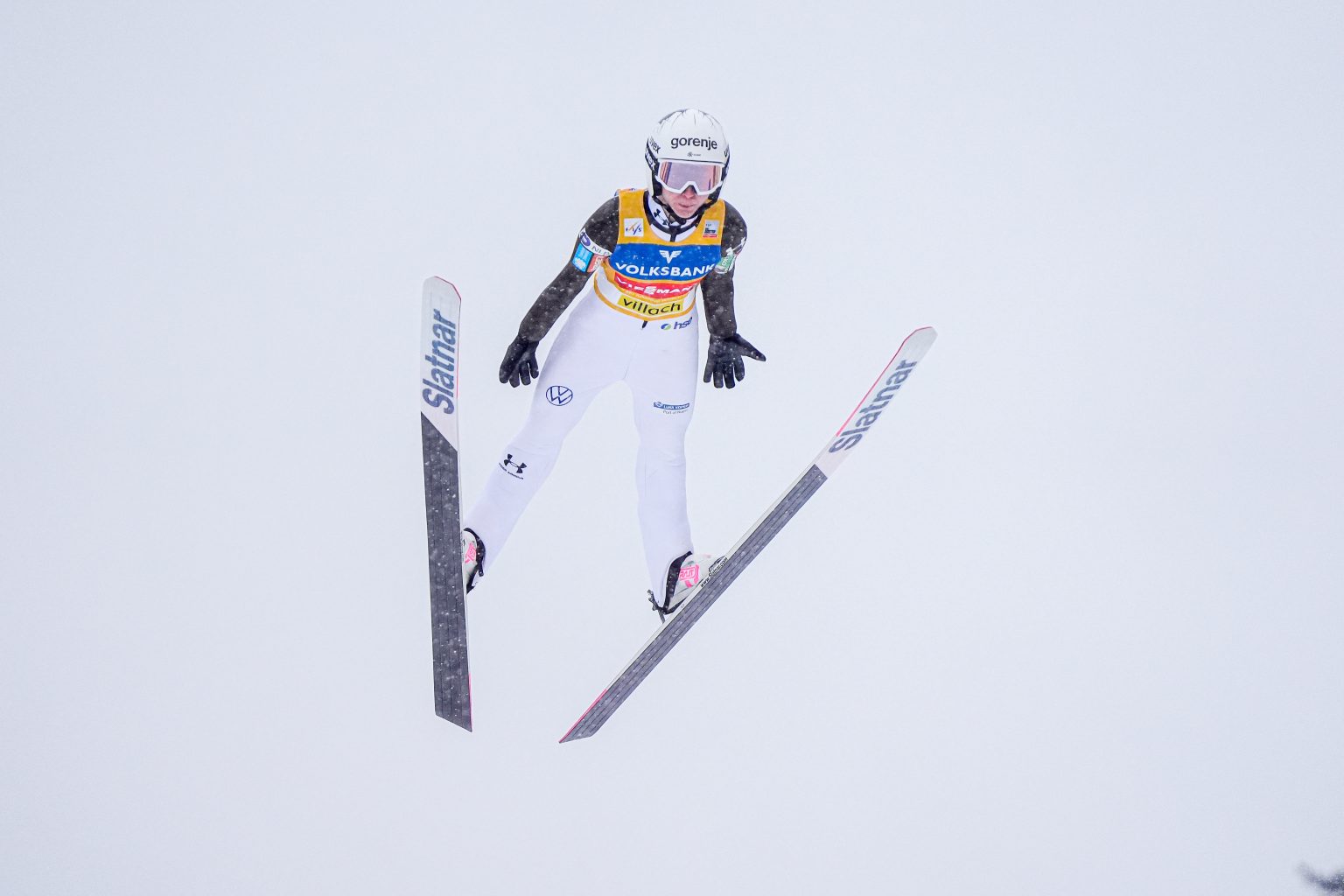 Kraljica Osla: Nika Prevc s petega mesta na sam vrh