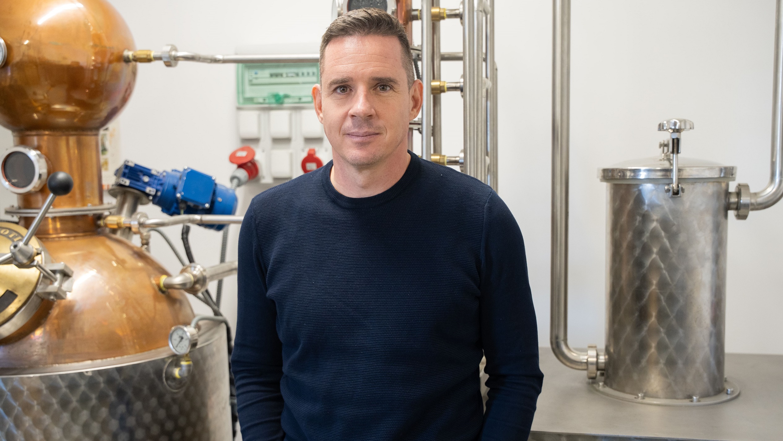 VIDEO: Vojaški poveljnik z lastnim žafranom v Mariboru ustvarja svetovno znane gine