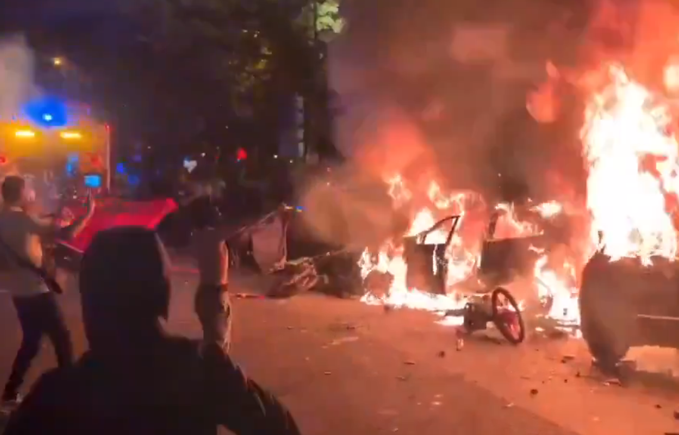 V slavju ob zmagi PSG 559 aretiranih, 192 poškodovanih in dva mrtva (VIDEO)