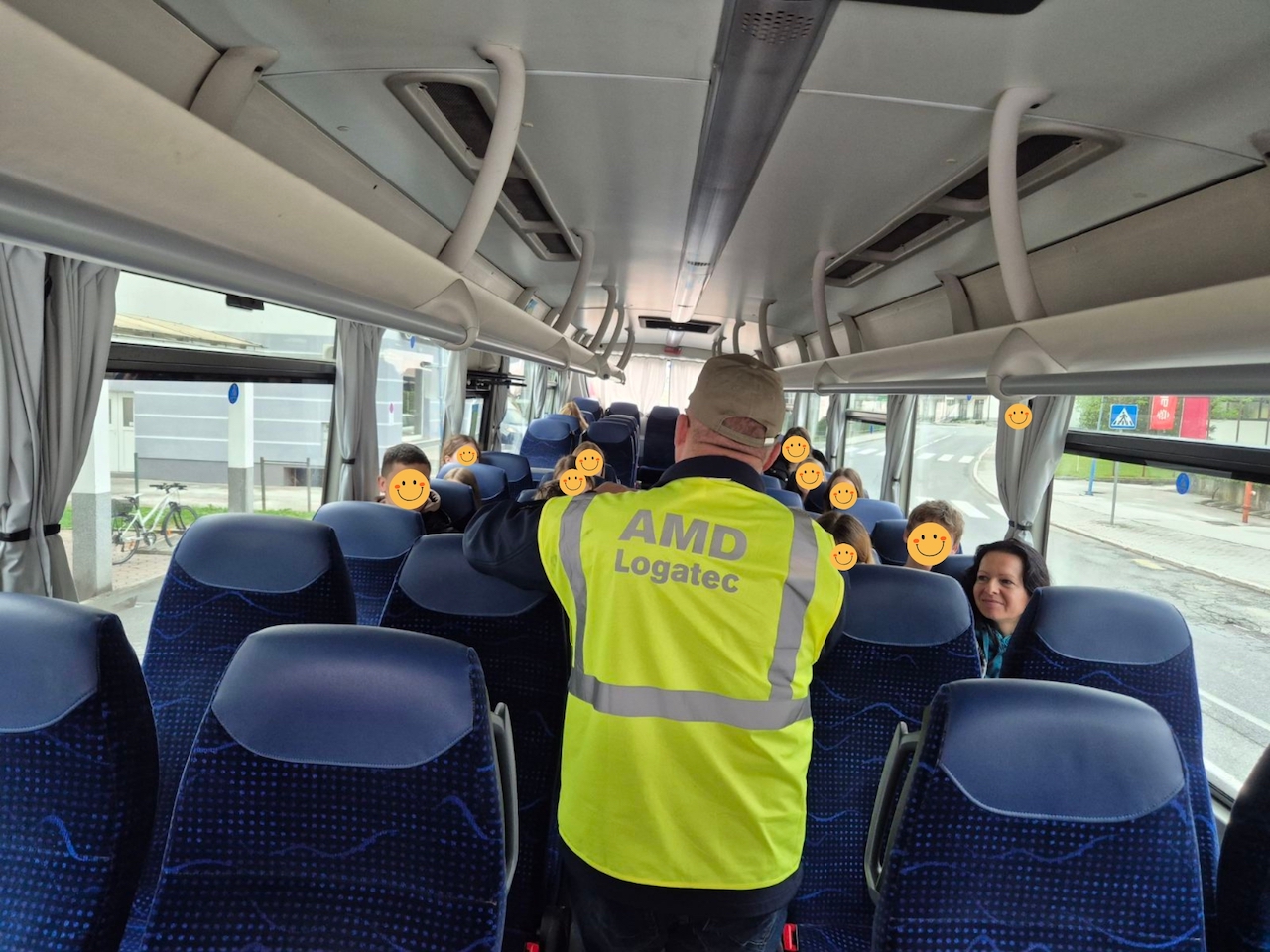 Varno v srednjo šolo: V Podravje prihaja projekt, ki bo mlade naučil odgovorne uporabe avtobusa