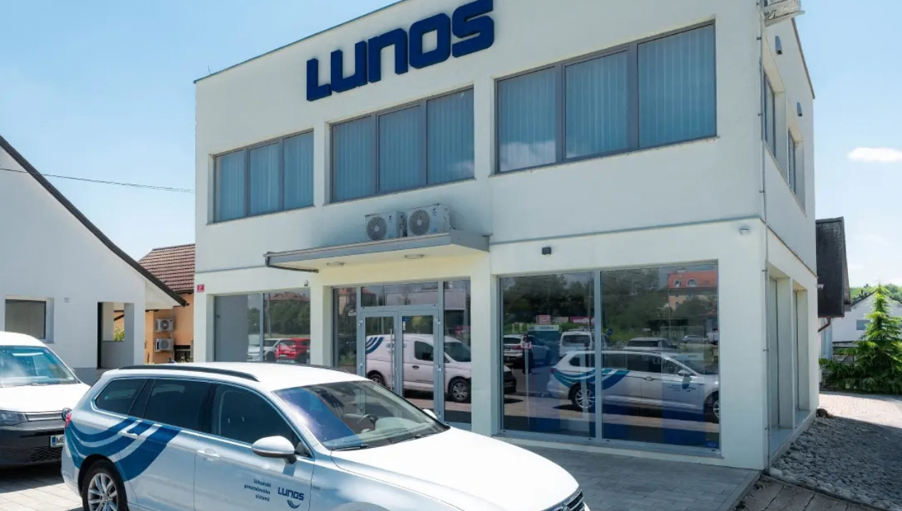 Ne slediti trgu, ampak ga soustvarjati: To v LUNOS Slovenija pravijo o odličnosti