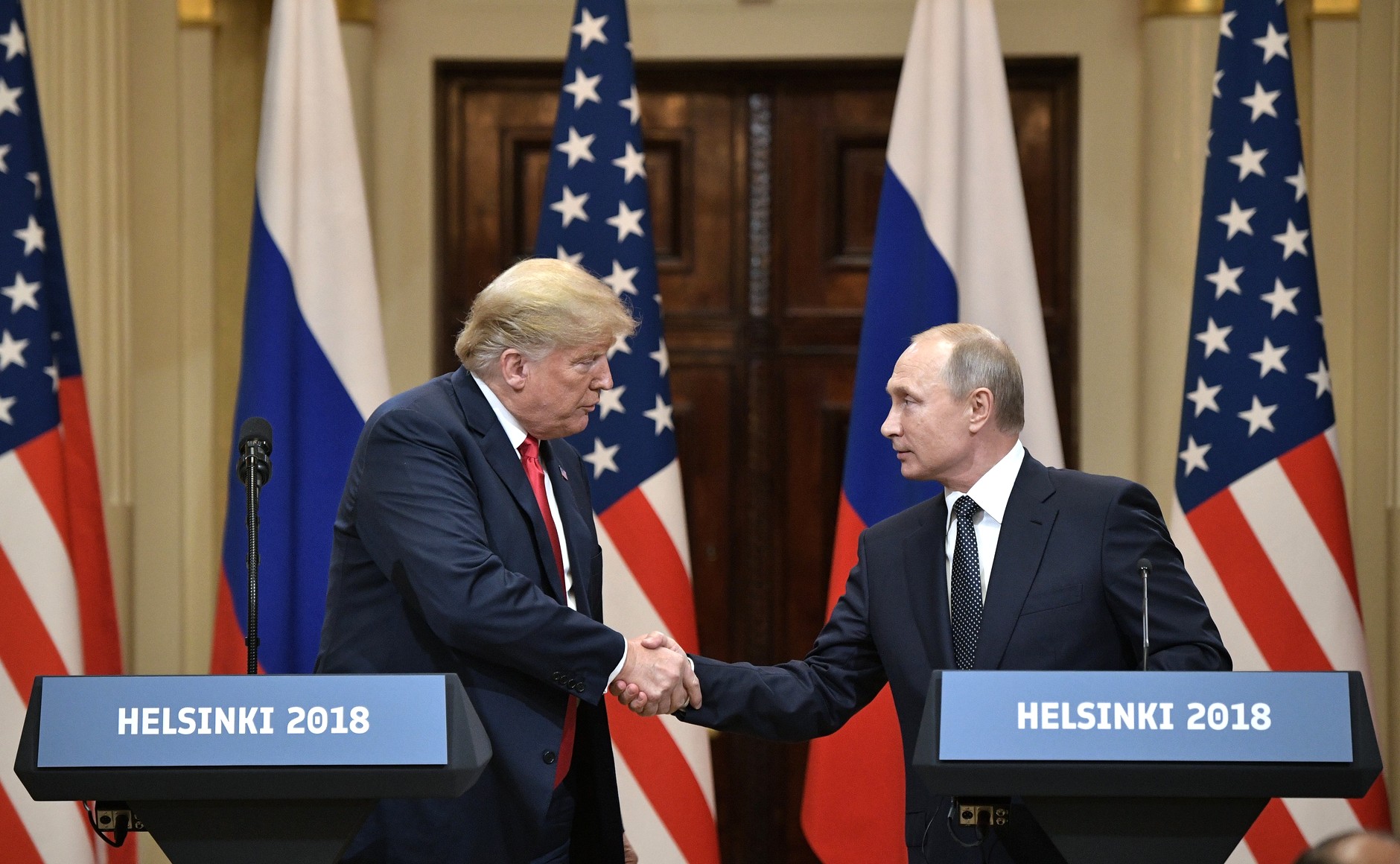 Trump in Putin govorila po telefonu:  "Napočil čas za sodelovanje"